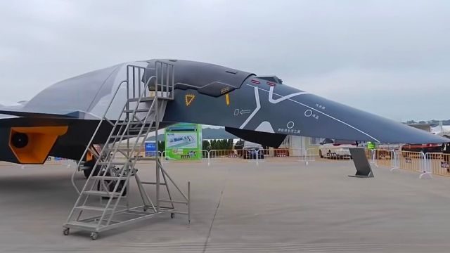 China unveils BaiDi fighter