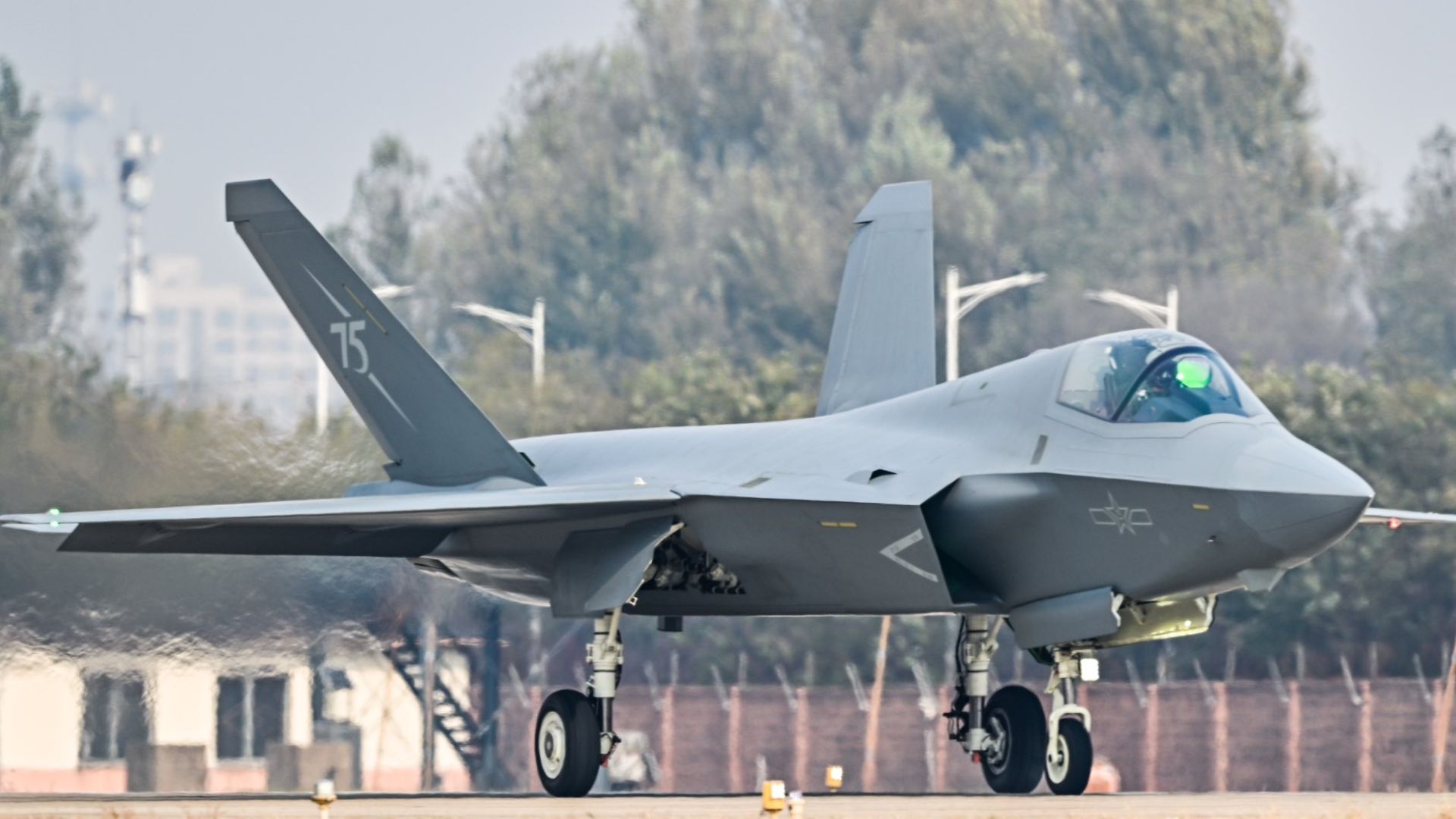 J-35 stealth fighter