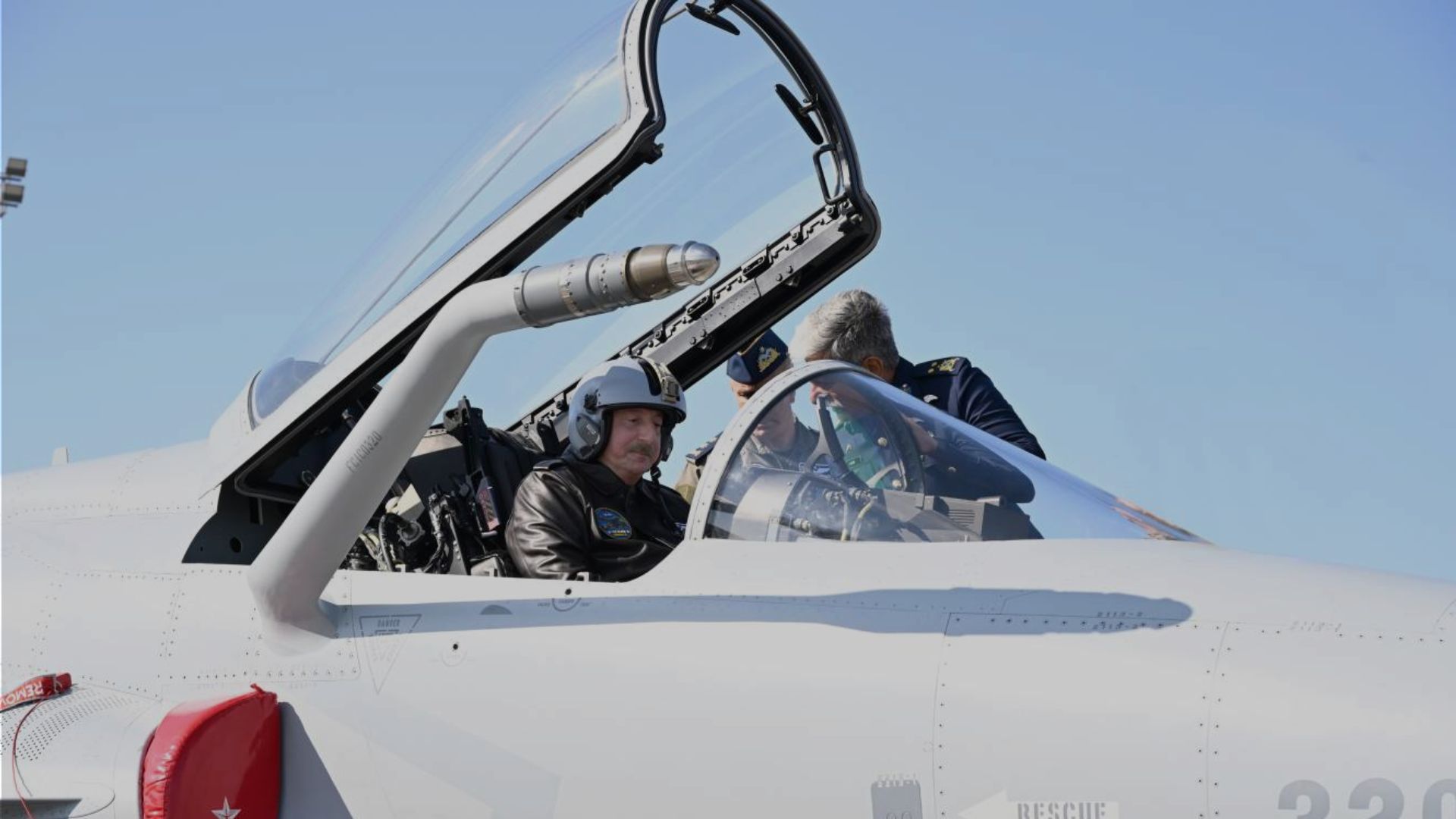 Azerbaijani President in JF-17