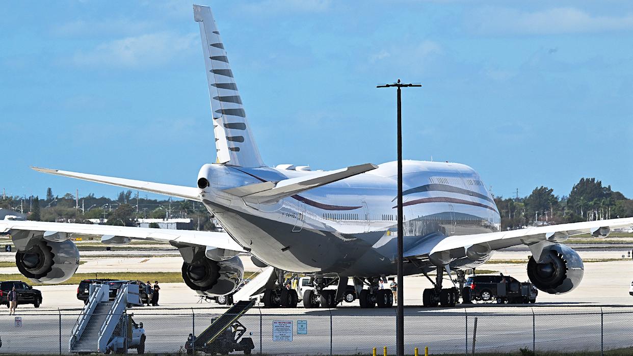 Turning Qatar's Gifted 747 Into Air Force One