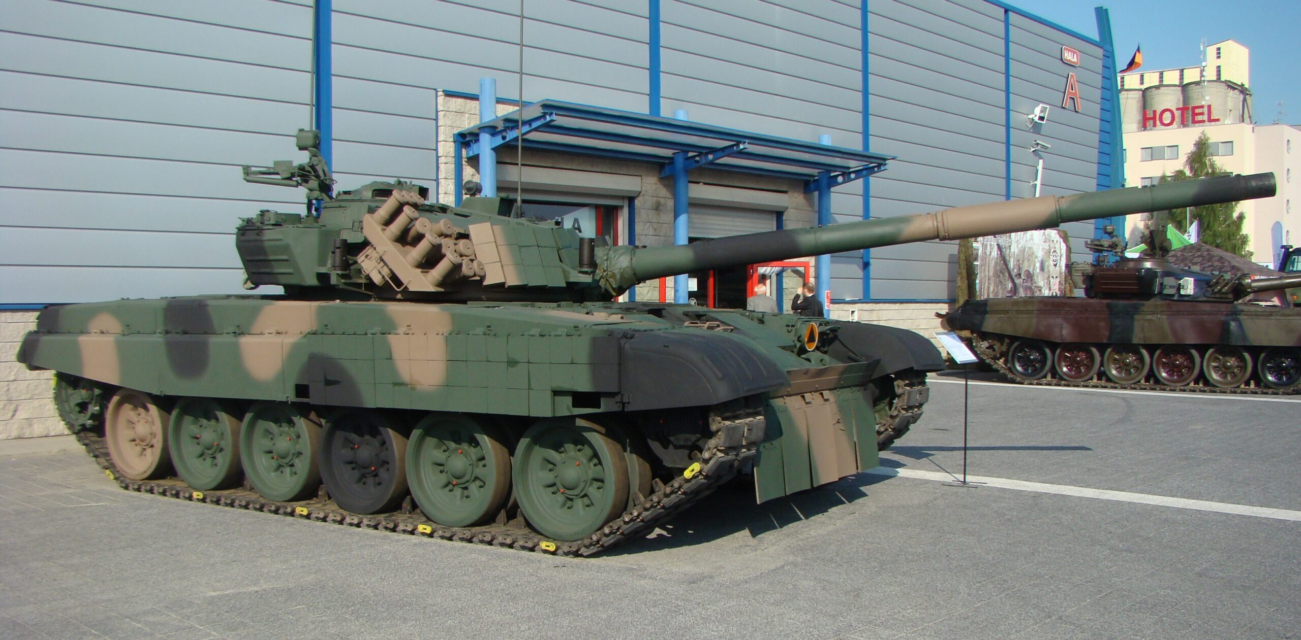 Polish PT-91 Twardy Tank