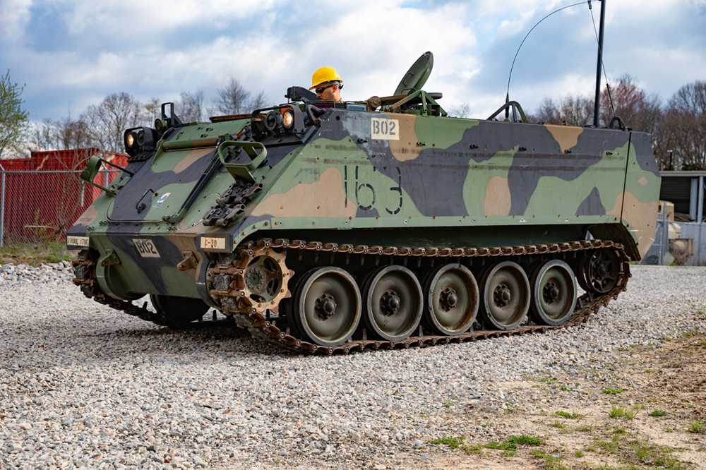 M113 APC – Patria Trackx: Light Tracked M113 Successor
